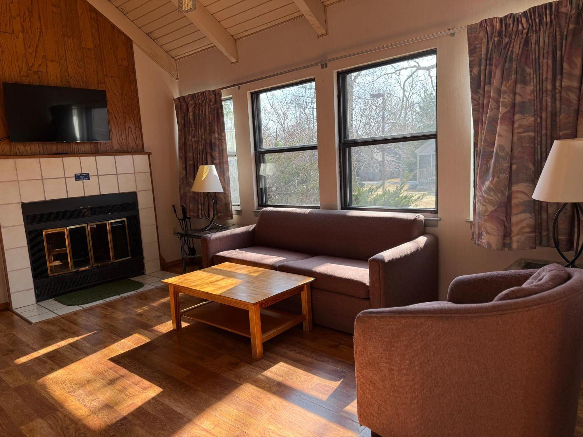 Eagle Village Resort بوشكيل المظهر الخارجي الصورة